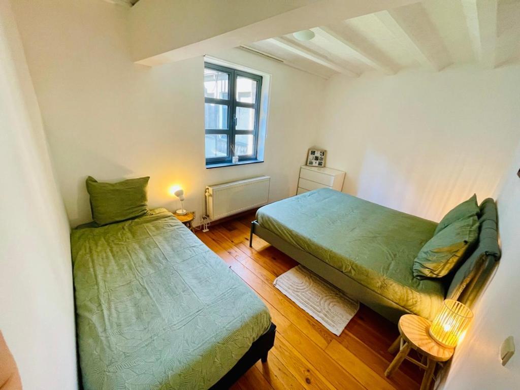 Down Town Oasis-Spacious Loft With Private Parking Brussel Eksteriør bilde